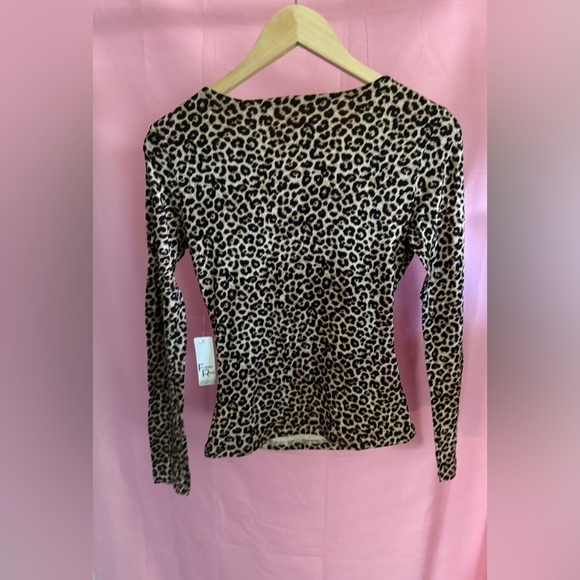 Leopard Print Long Sleeve Top - Picture 2 of 4